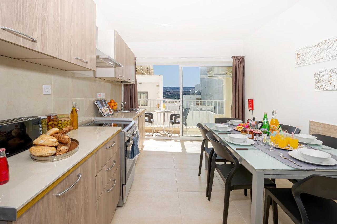 Summer Breeze Comfort Sunny Apartments Close To The Sandy Beaches - By Getawaysmalta Mellieha Luaran gambar