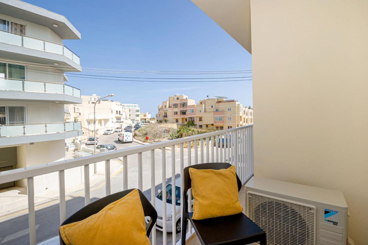 Summer Breeze Comfort Sunny Apartments Close To The Sandy Beaches - By Getawaysmalta Mellieha Luaran gambar